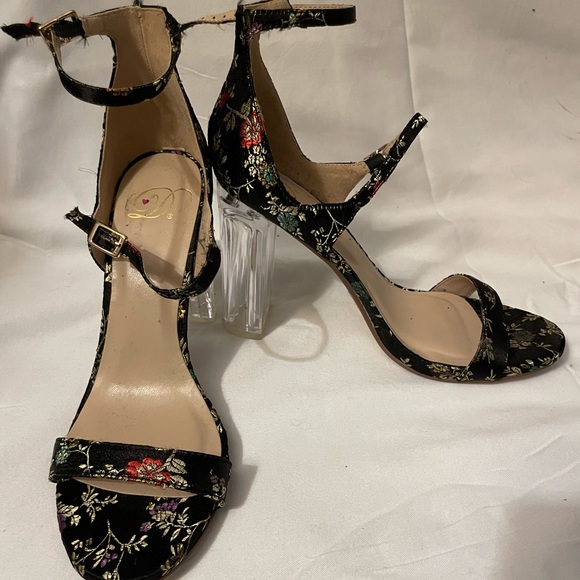 Three strap lucite heeled sandals with embroidered silk fabric - Picture 1 of 4